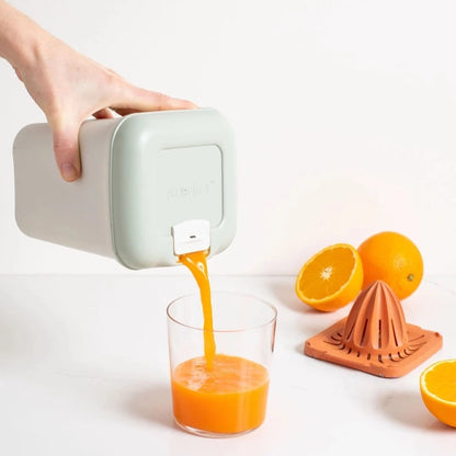 The Teenie Juicer